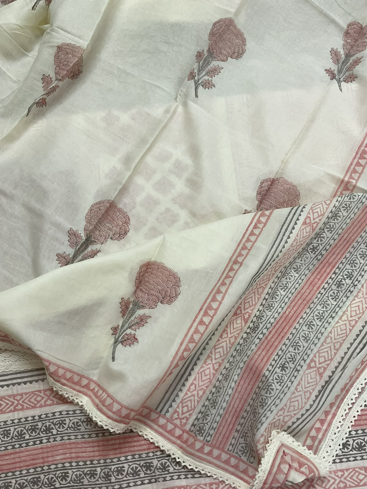Pure Mul Cotton Printed Embroidered Suit - Peach