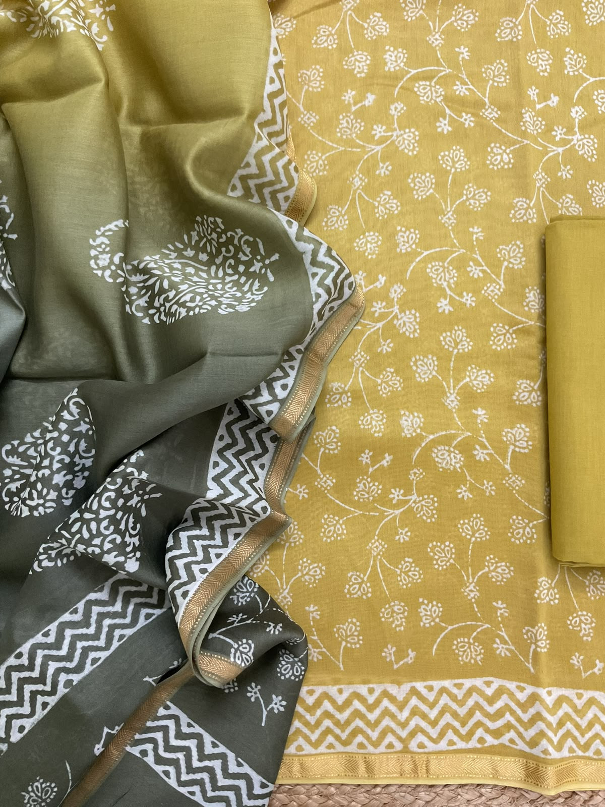 Pure Maheshwari Printed Suit - Greenish Yellow