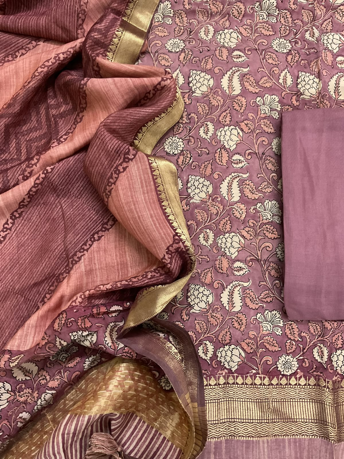 Pure Muslin Printed Banarasi Weaved Suit - Mauve