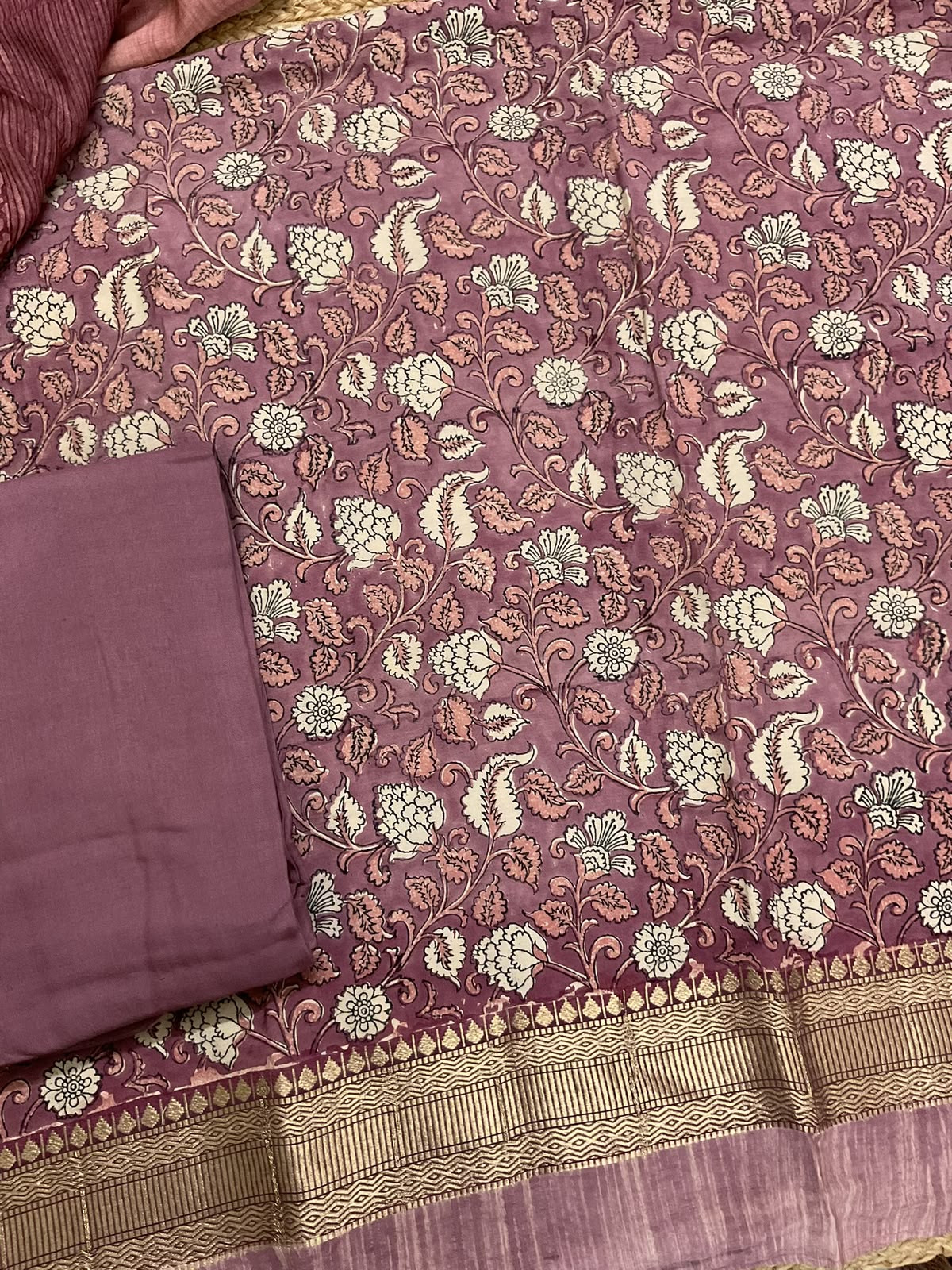 Pure Muslin Printed Banarasi Weaved Suit - Mauve