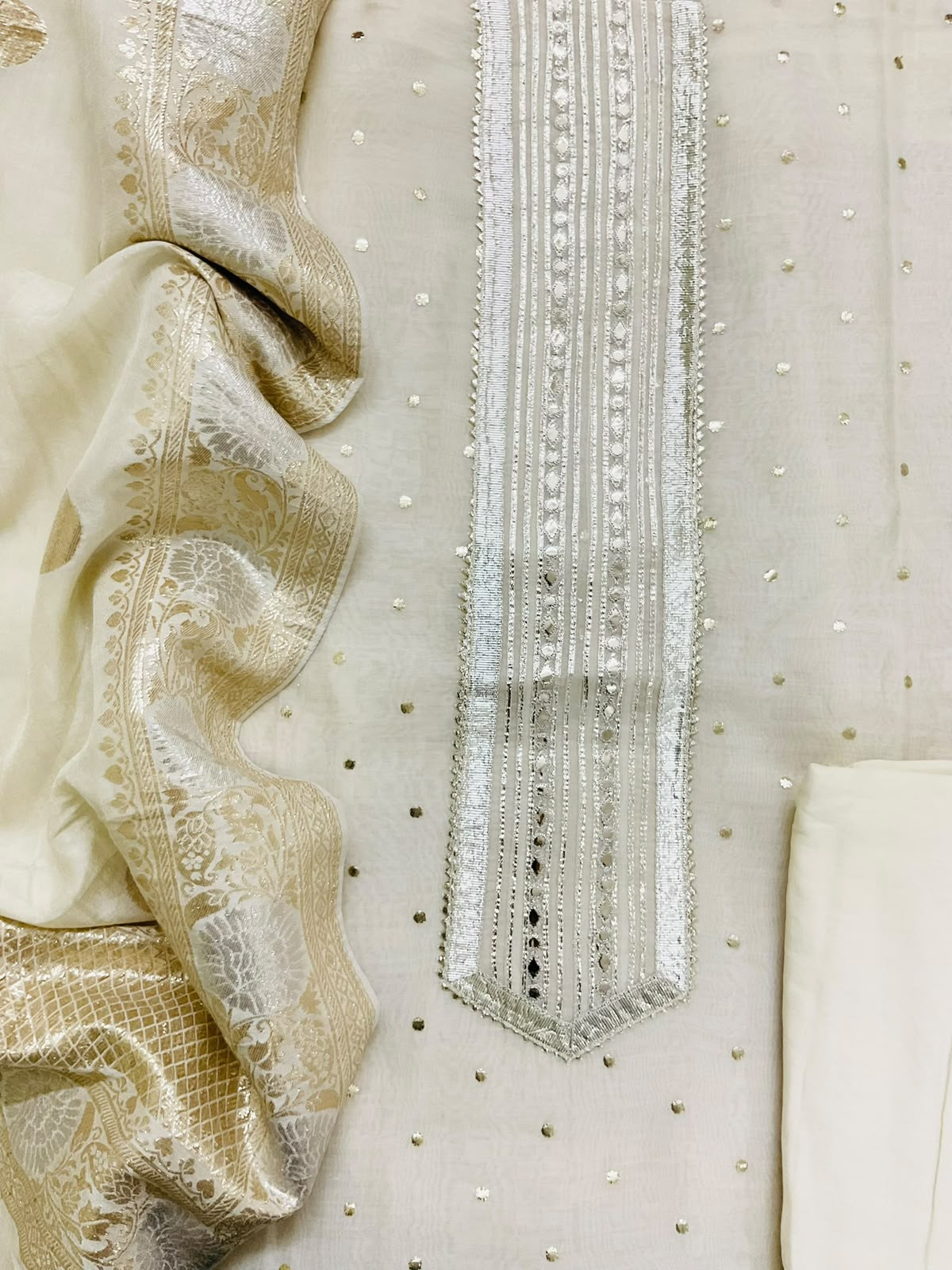 Pure Mul Chanderi Banarasi Weaved Embroidered Suit - Off White