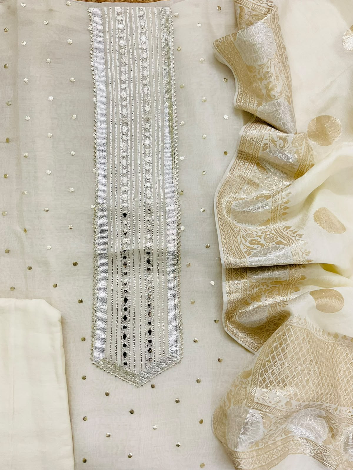 Pure Mul Chanderi Banarasi Weaved Embroidered Suit - Off White