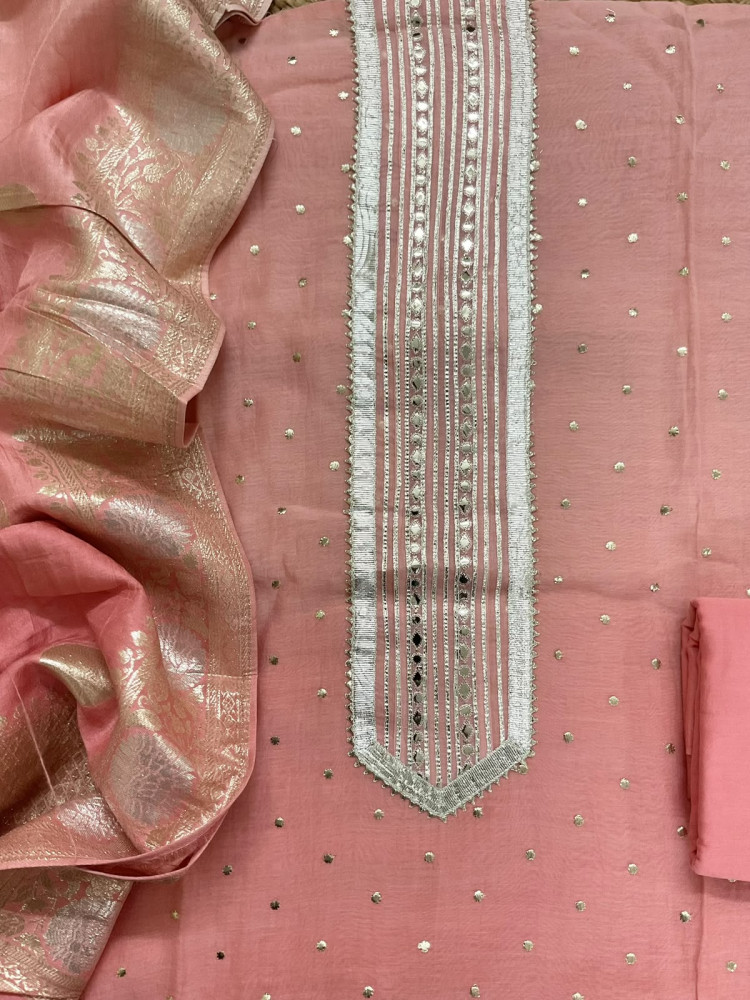 Image of Pure Mul Chanderi Banarasi Weaved Embroidered Suit - Peach