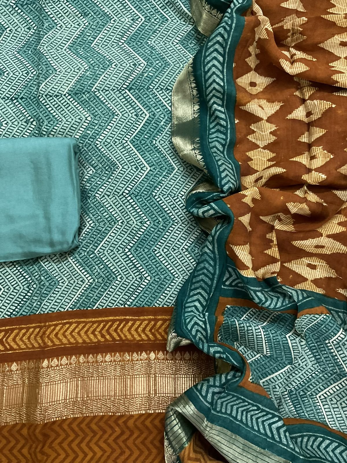 Pure Muslin Printed Banarasi Weaved Suit - Green
