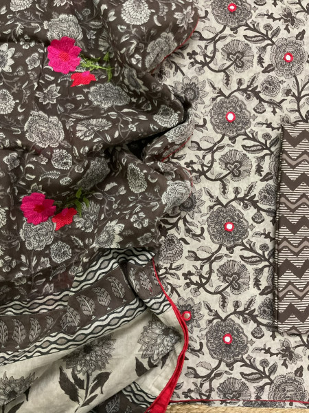 Image of Pure Cotton Printed Embroidered Suit - Brown