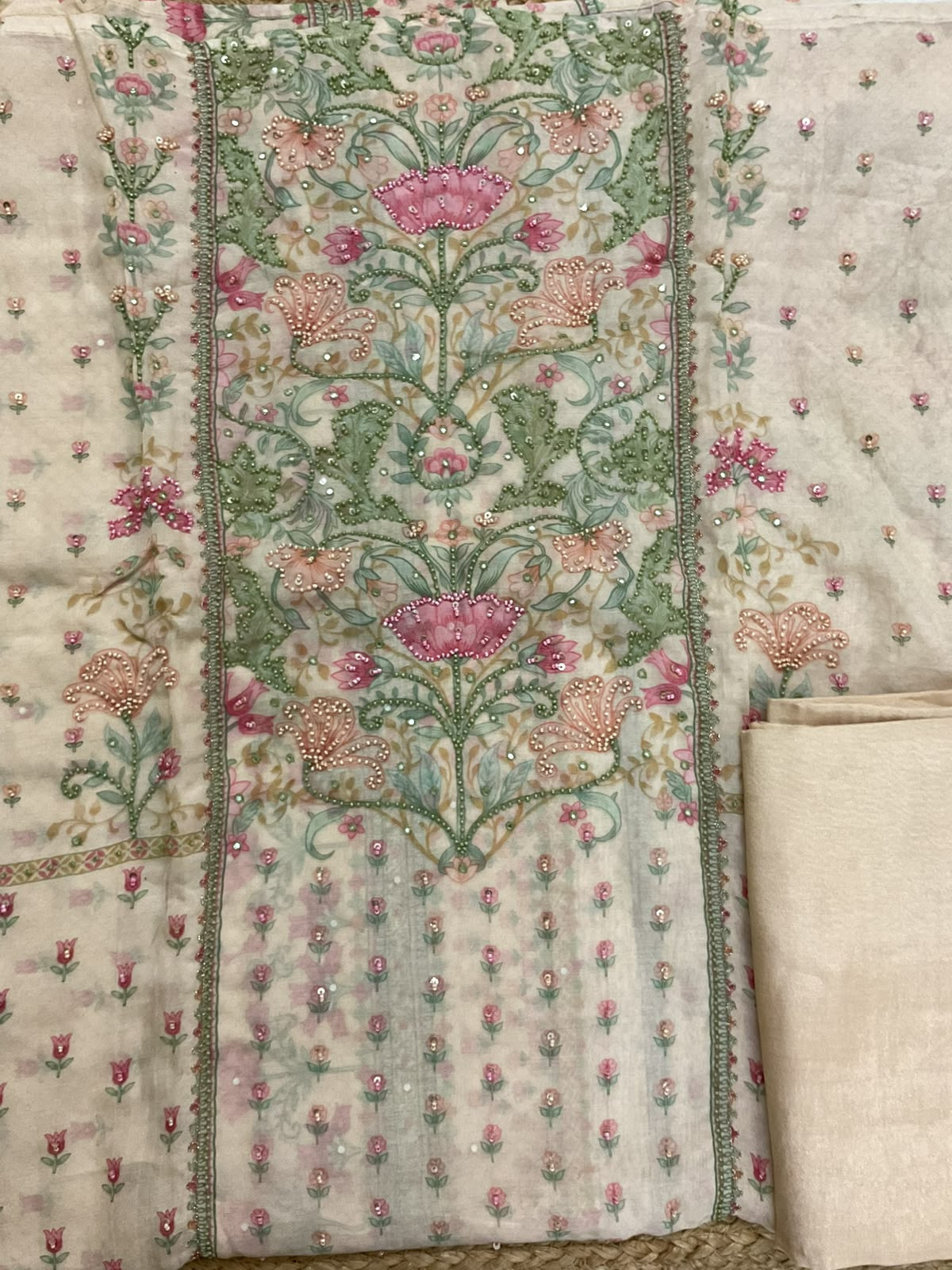 Pure Muslin Printed Embroidered Suit - Cream