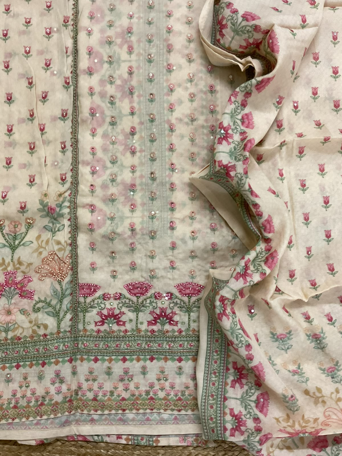 Pure Muslin Printed Embroidered Suit - Cream