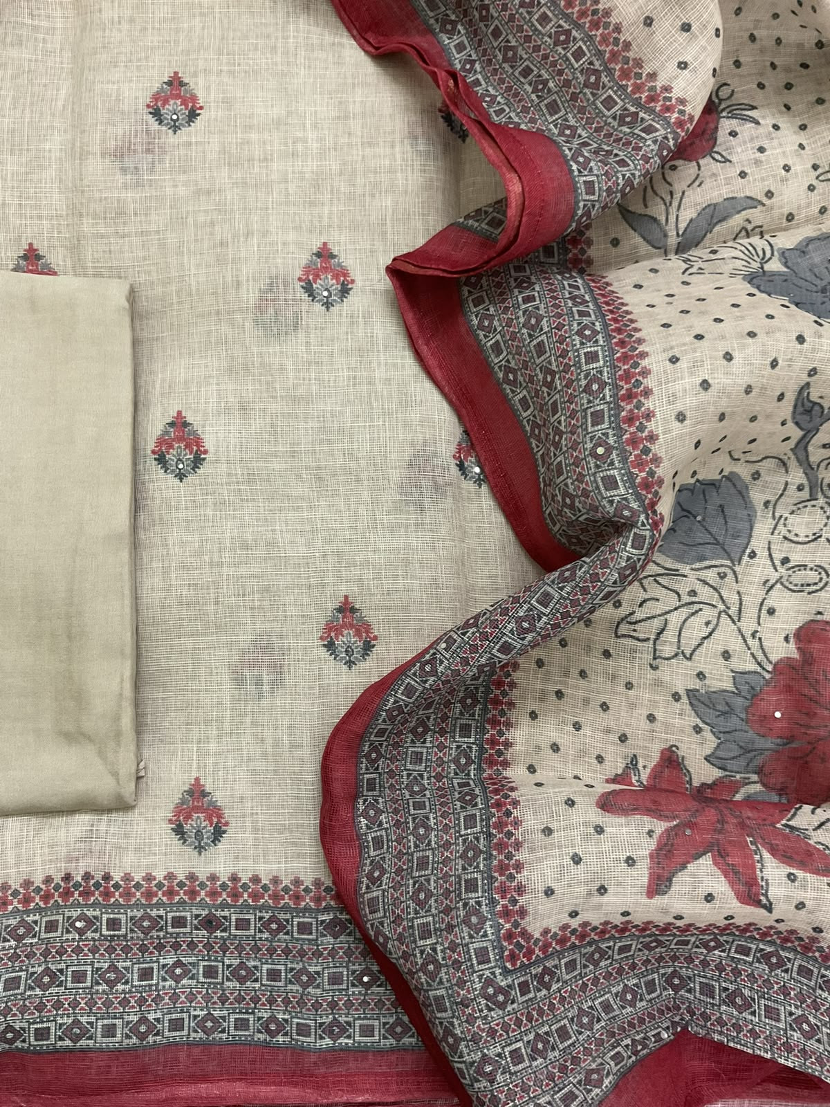 Soft Tissue Slub Cotton Printed Embroidered Suit - Cream