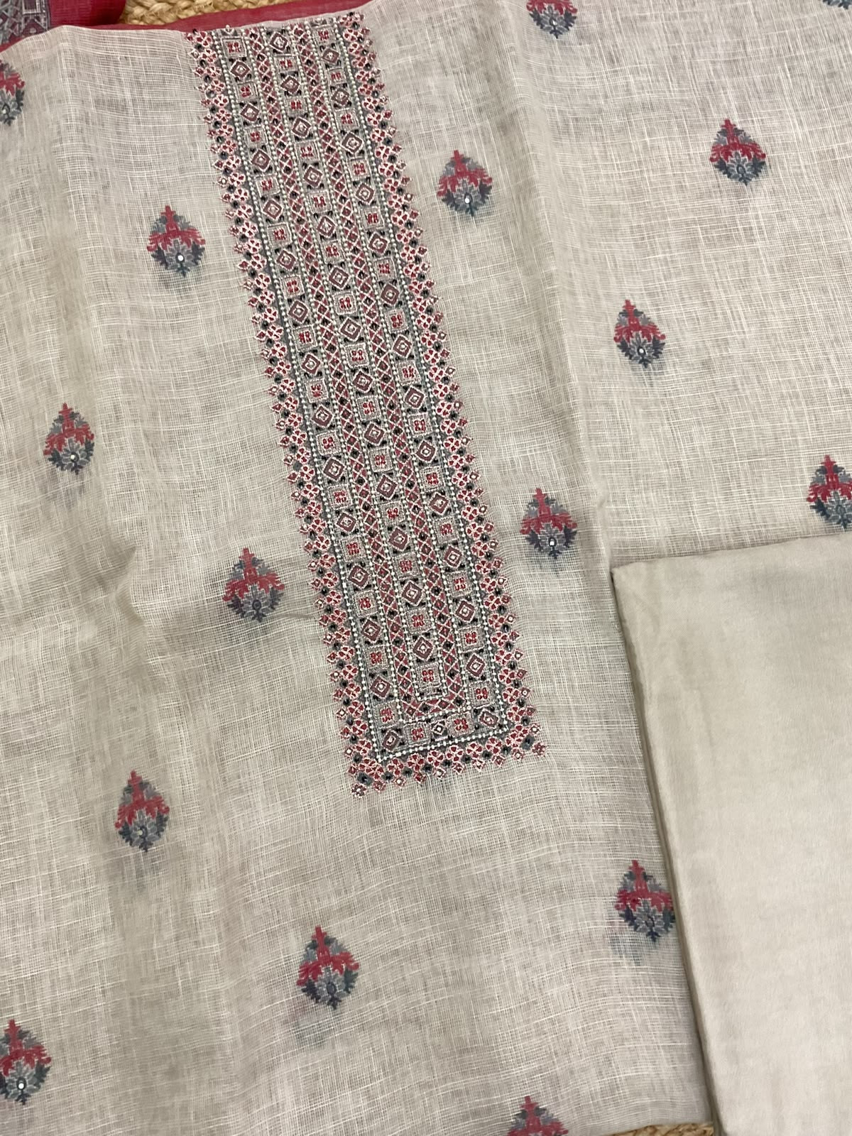 Soft Tissue Slub Cotton Printed Embroidered Suit - Cream