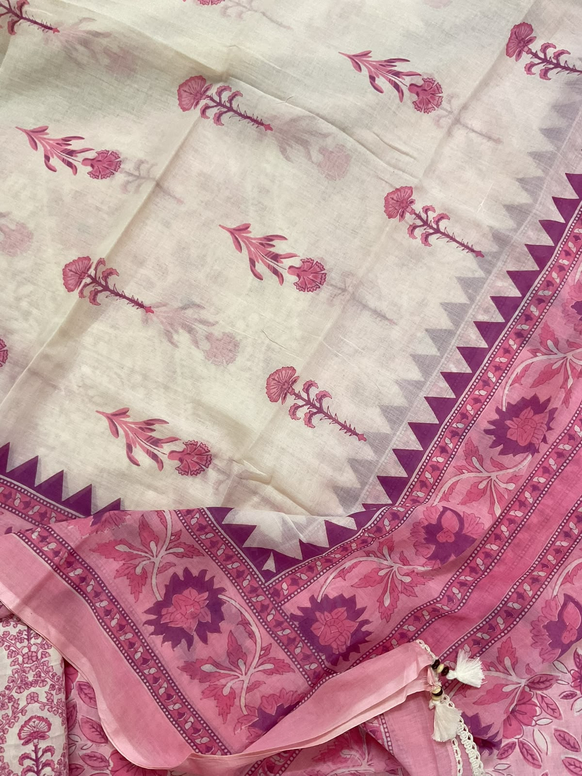 Pure Fine Mul Cotton Printed Embroidered Suit - Pink