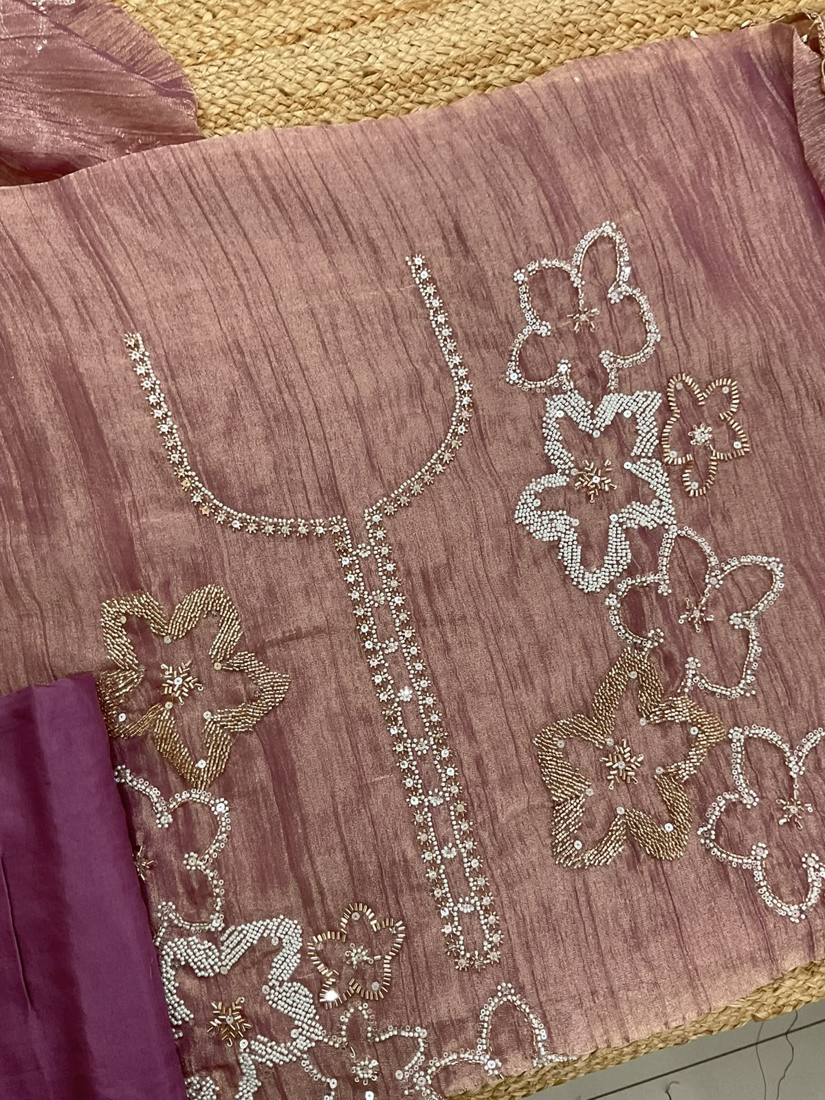 Soft Crushed Tissue Embroidered Suit - Mauve