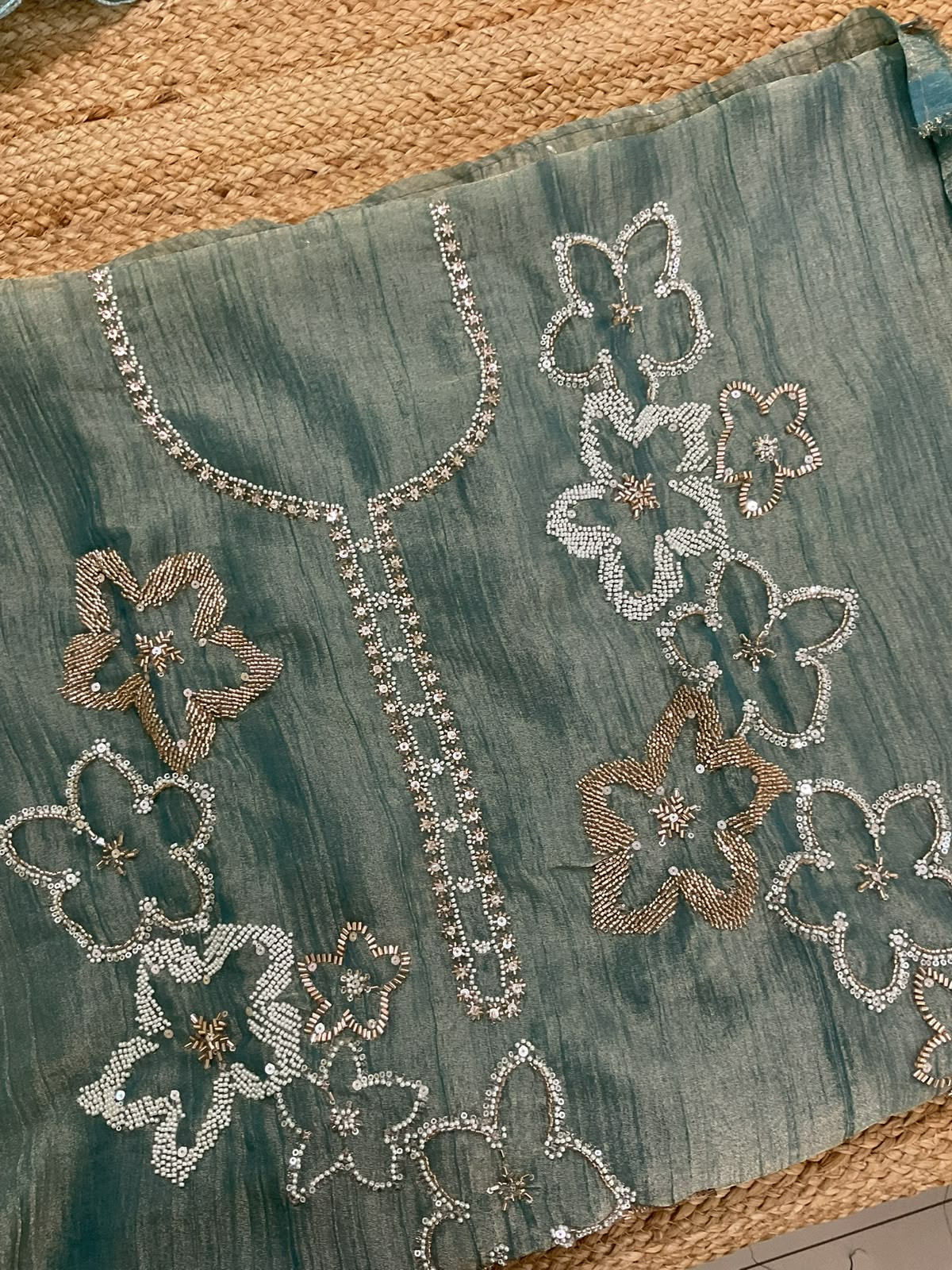 Soft Crushed Tissue Embroidered Suit - Blue