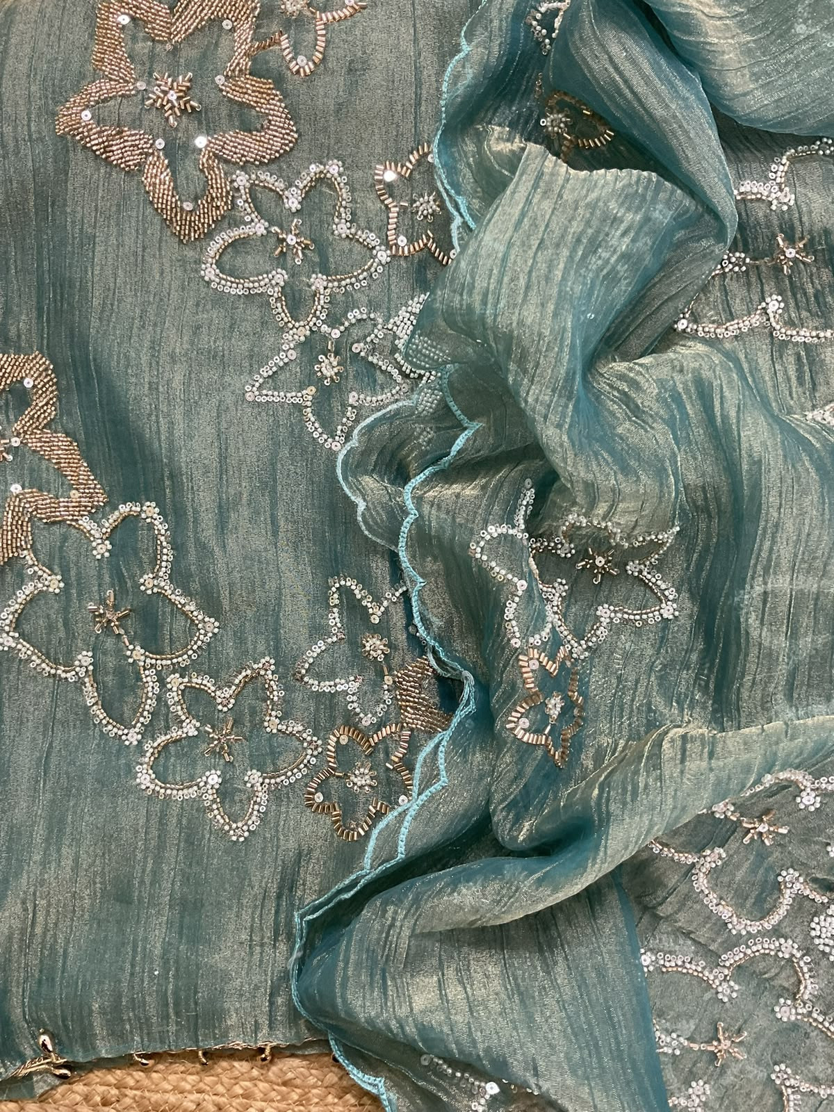 Soft Crushed Tissue Embroidered Suit - Blue