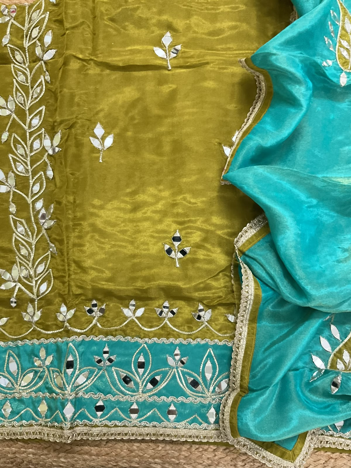 Soft Tissue Chanderi Embroidered Suit - Green