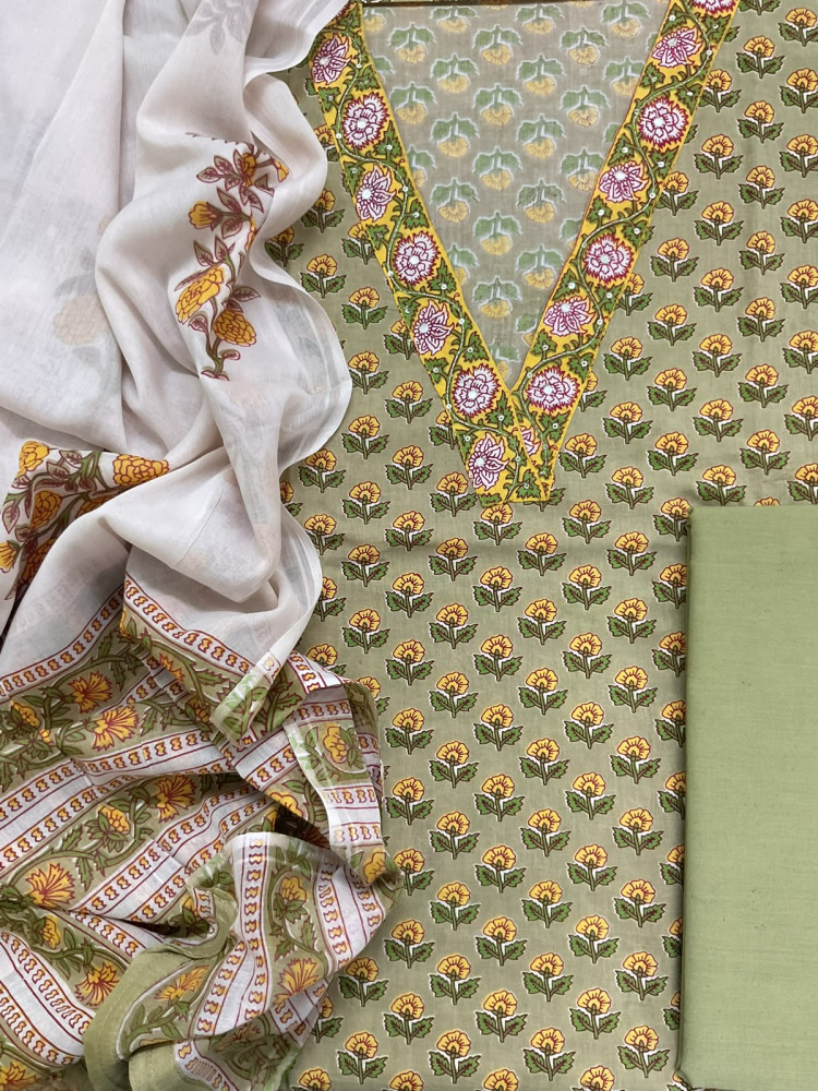 Image of Pure Cotton Printed Embroidered Suit - Green
