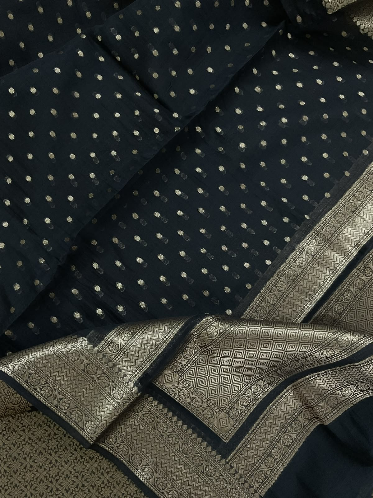 Pure Mul Chanderi Brocade Banarasi Weaved Suit - Black