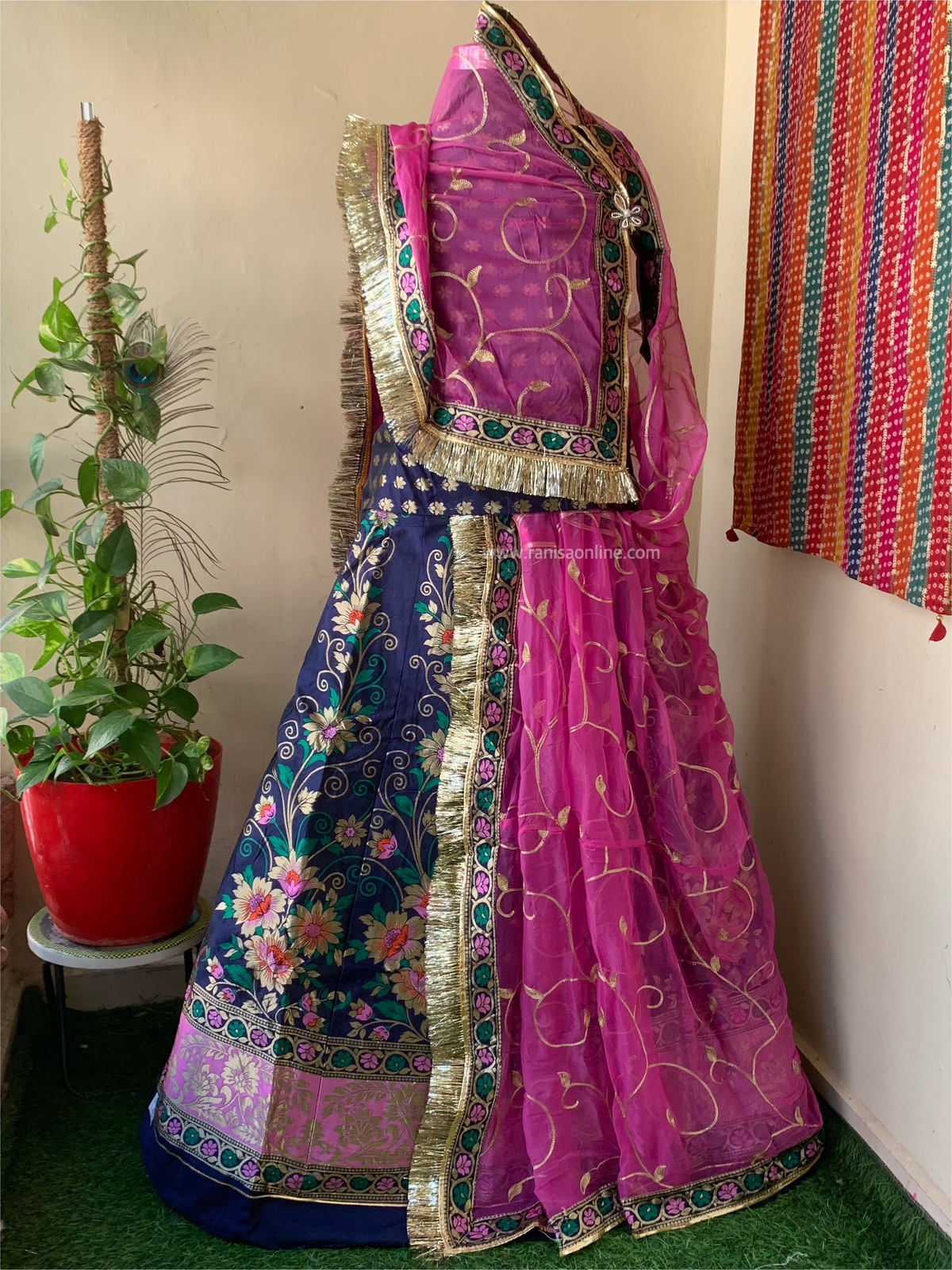 Banarasi rajputi top poshak