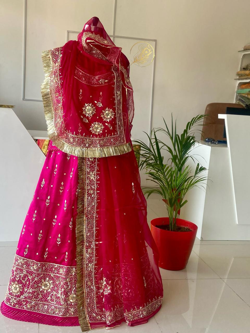Raatrani poshak