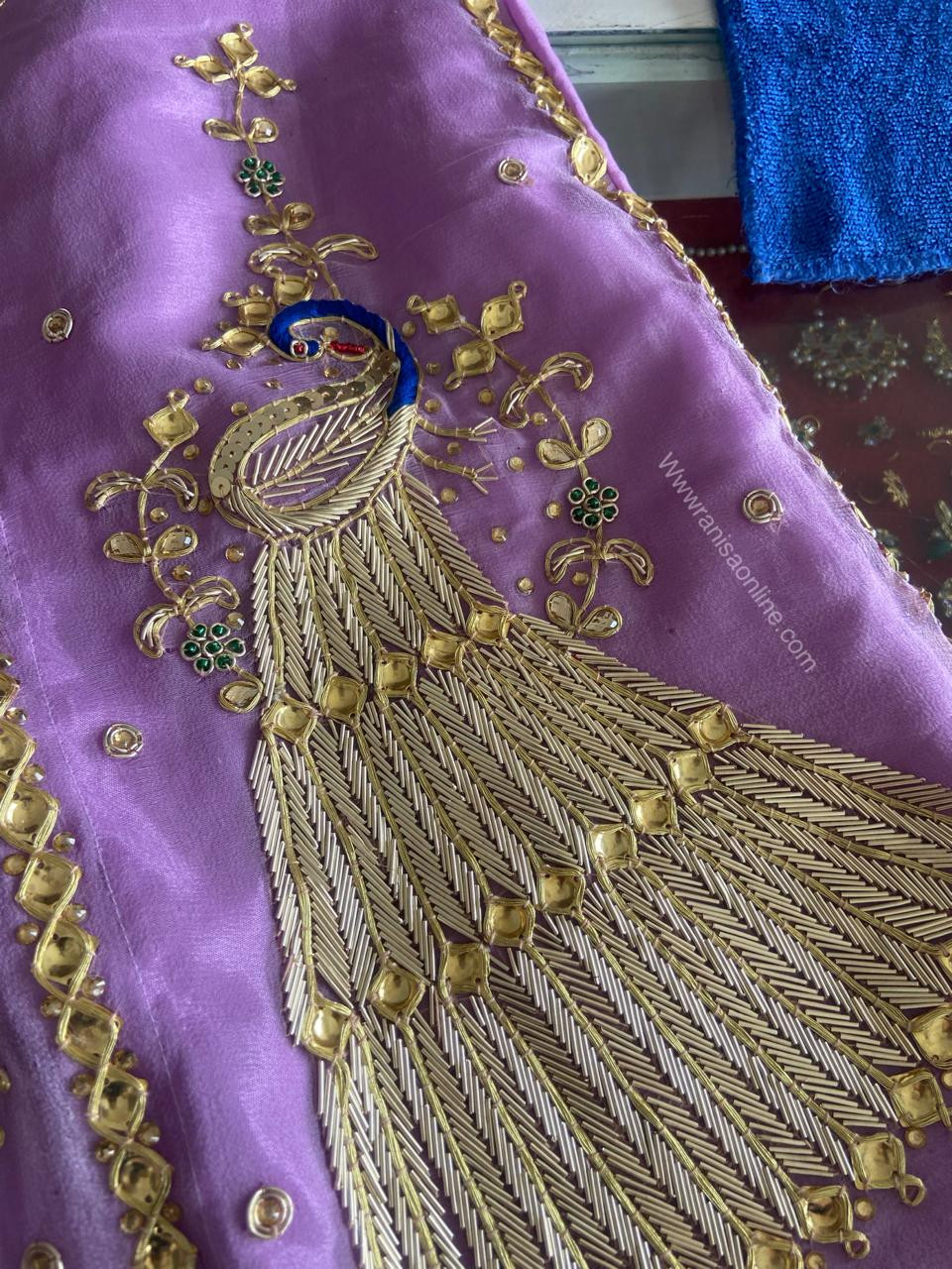 Morebani poshak