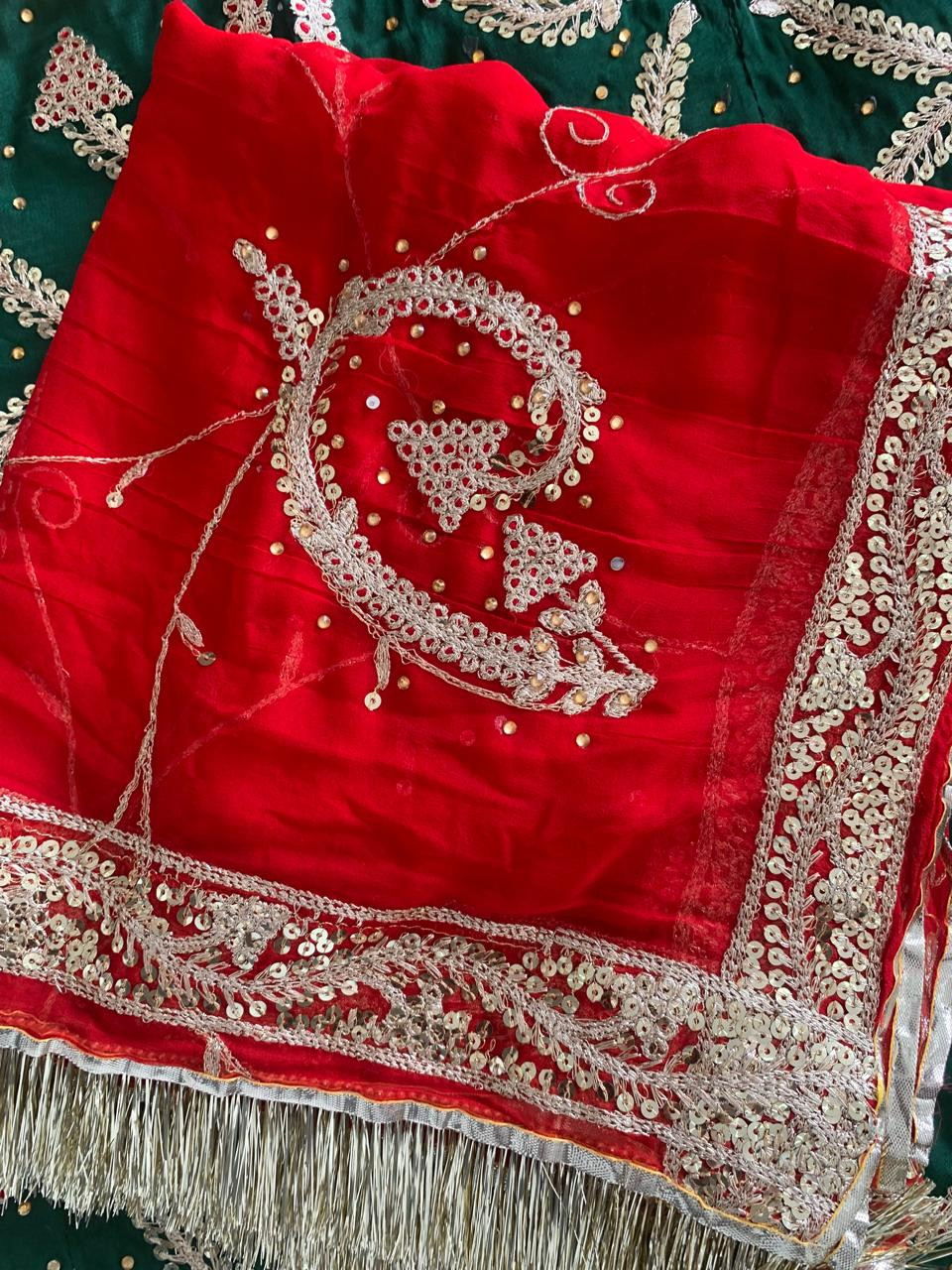 hariyali banni poshak
