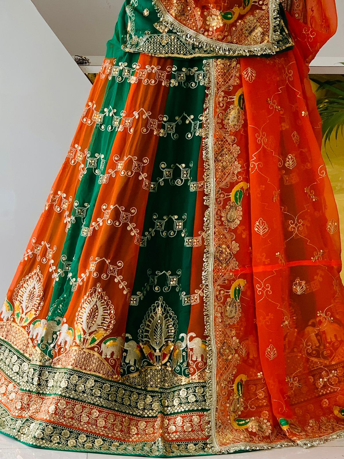 Gherdar poshak