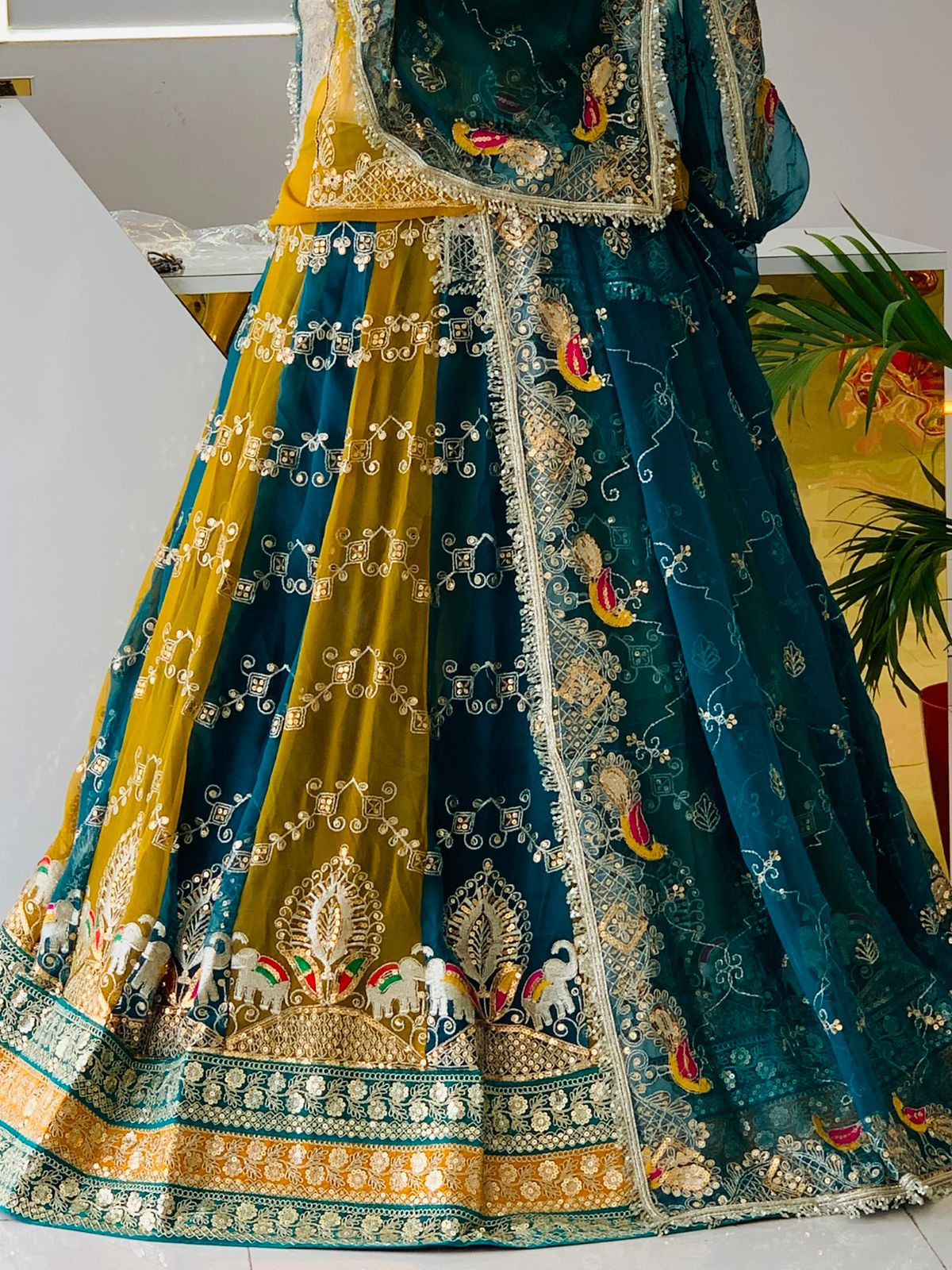 Gherdar poshak