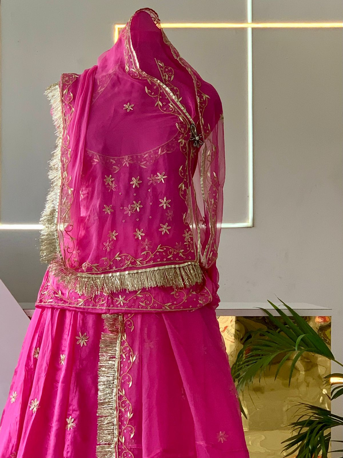 GULBAHAR POSHAK