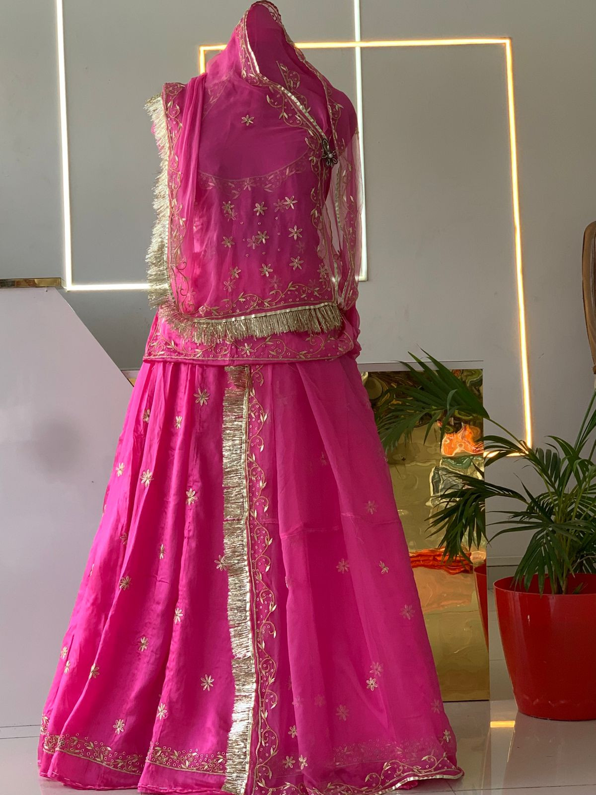 GULBAHAR POSHAK