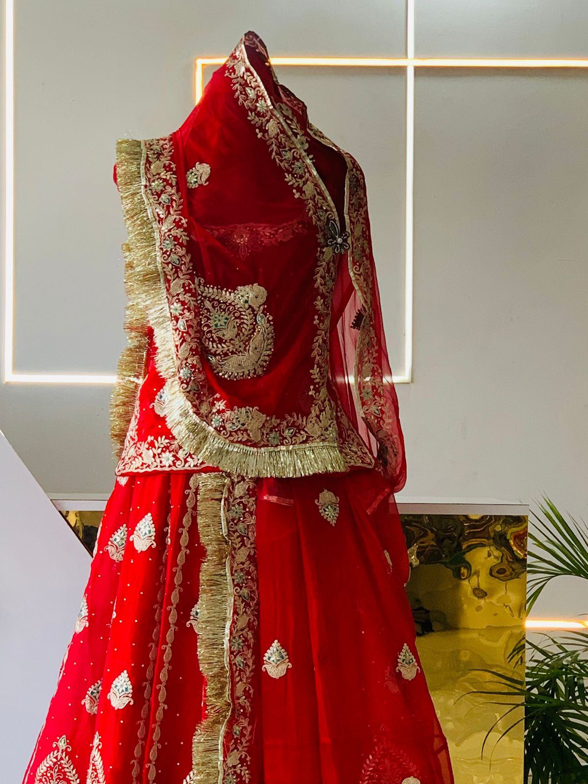 Gajmoti poshak