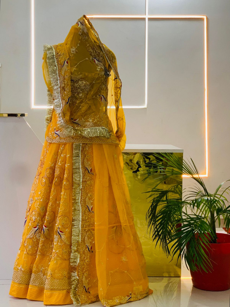 Image of moriya poshak