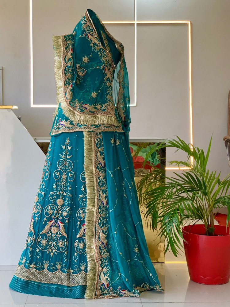 Image of moriya poshak