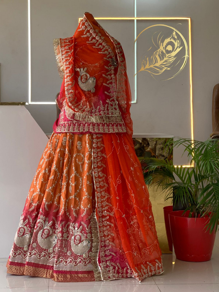 Image of Maharani poshak