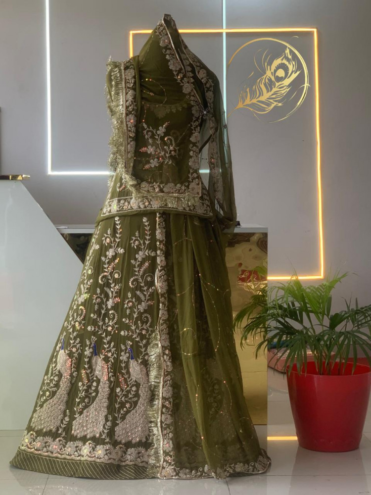 Image of Mornani poshak