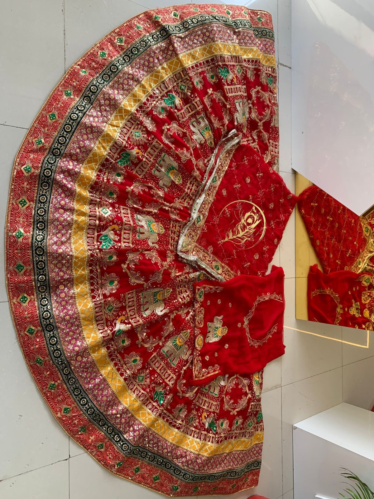 ghoomar poshak