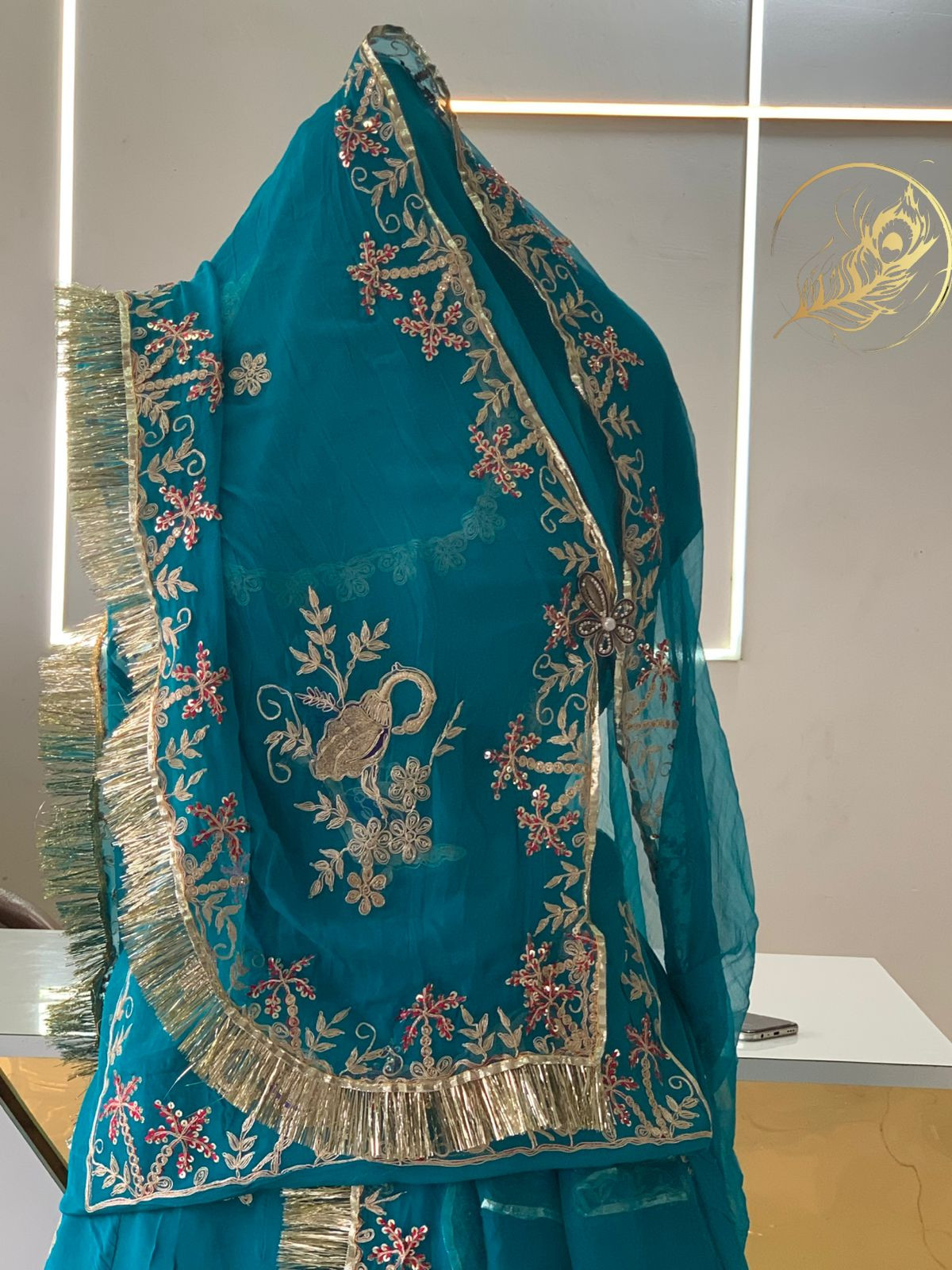 Kunjkali poshak