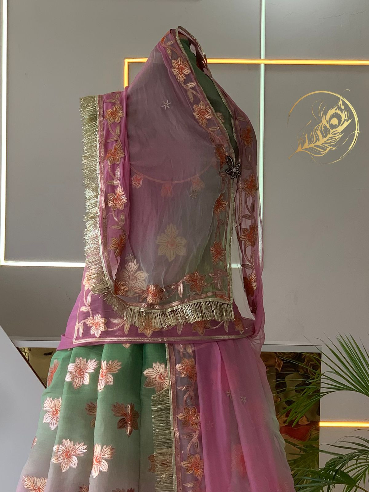 Glossy silk poshak