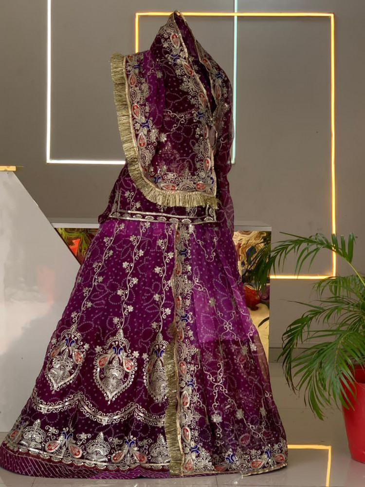 Image of MORNI POSHAK