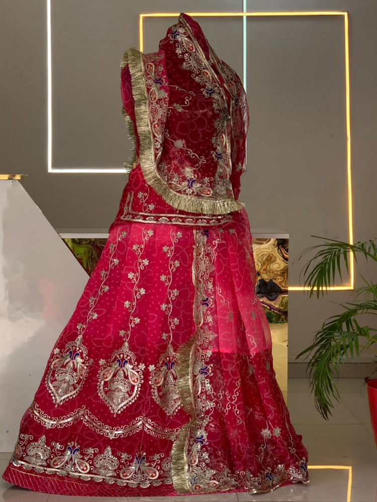 Image of MORNI POSHAK