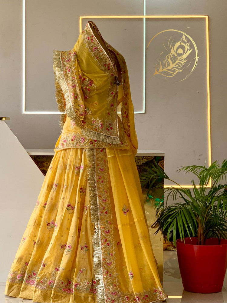 Image of MEENAKARI POSHAK