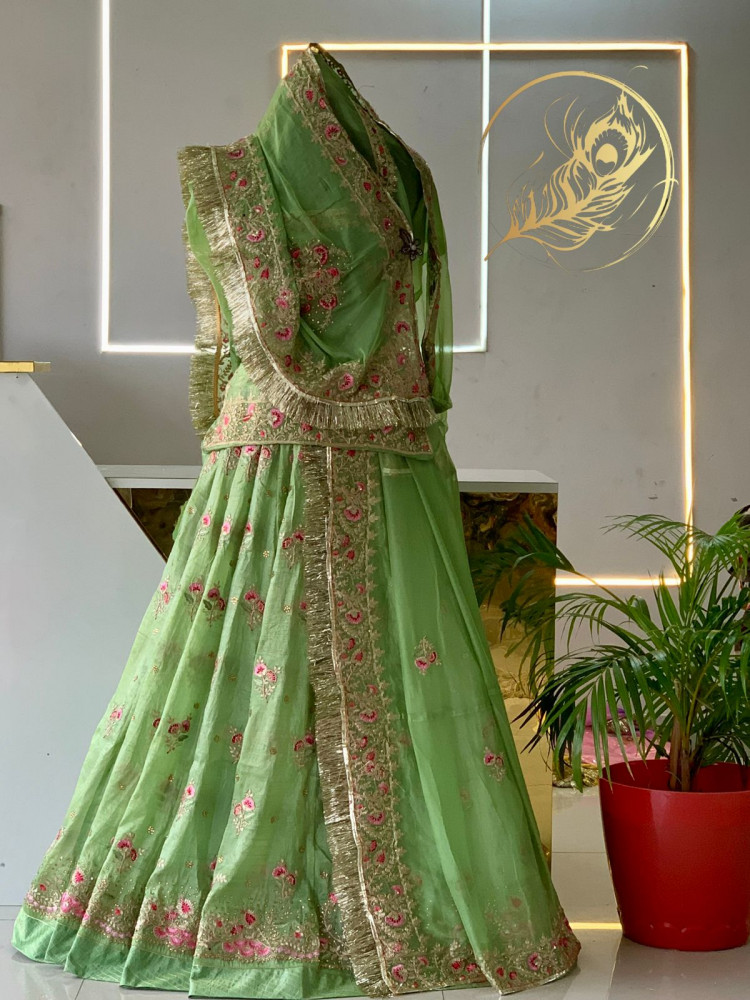 Image of MEENAKASI POSHAK