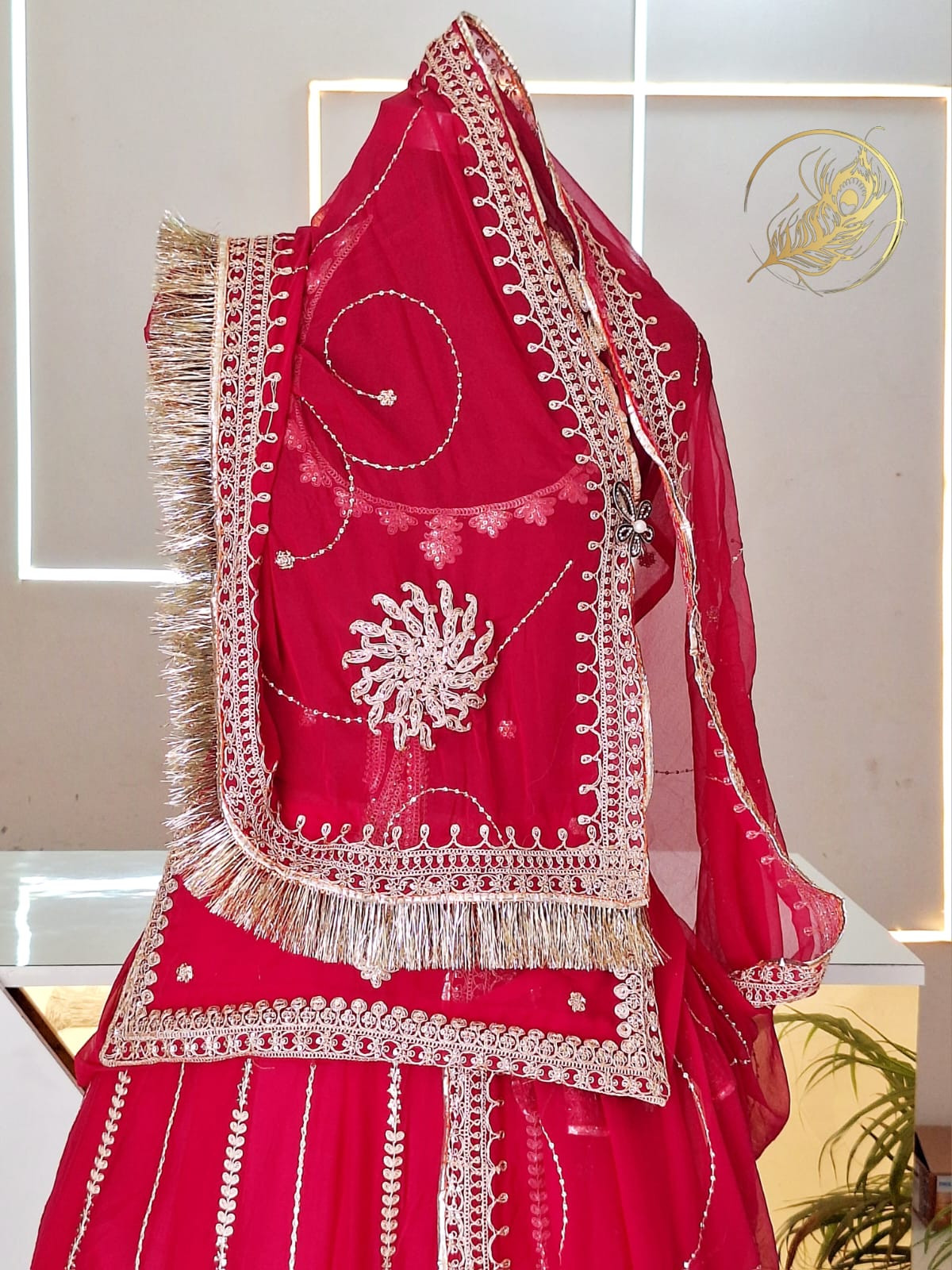 KASUMBAL POSHAK