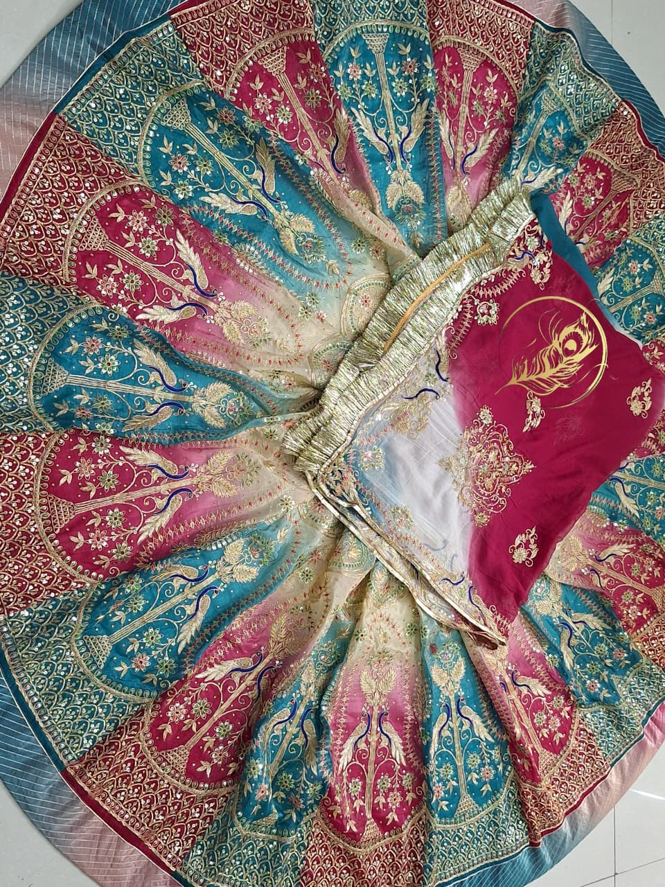 MAHARANI POSHAK