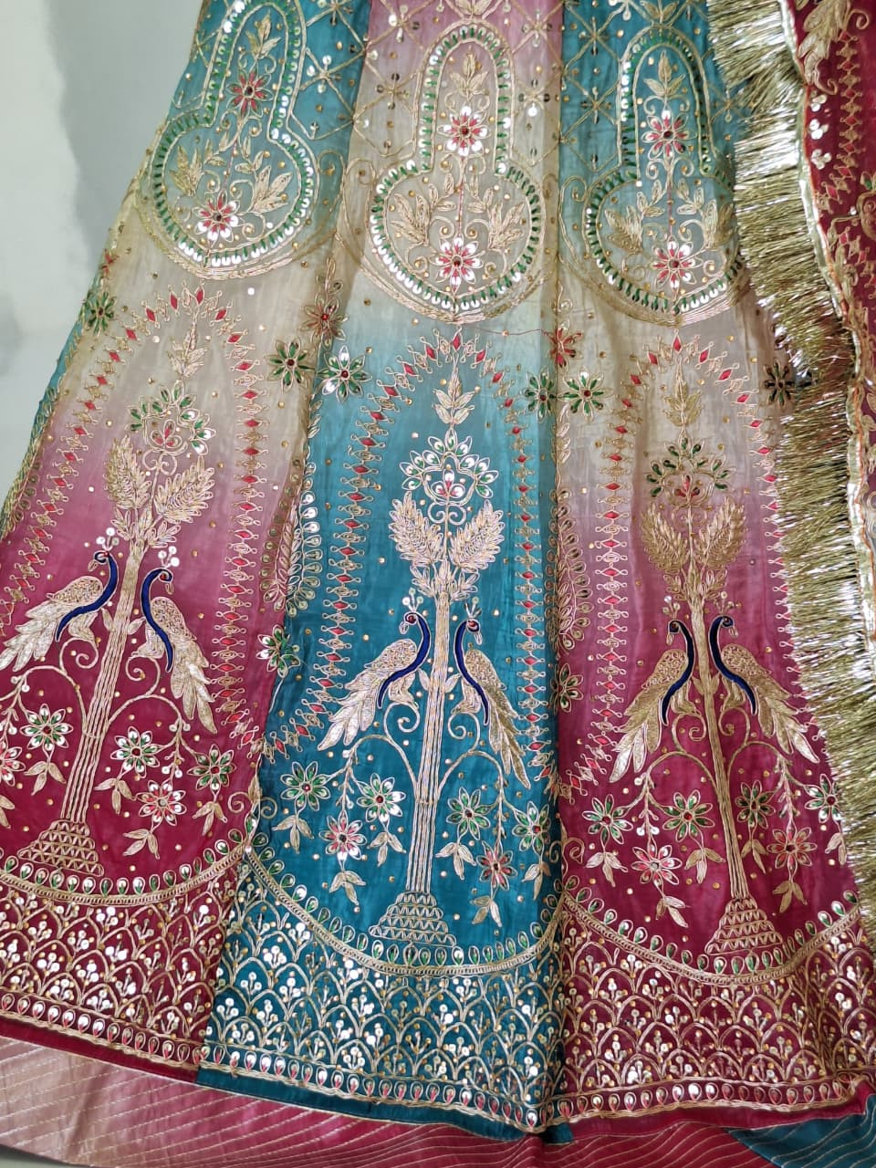 MAHARANI POSHAK