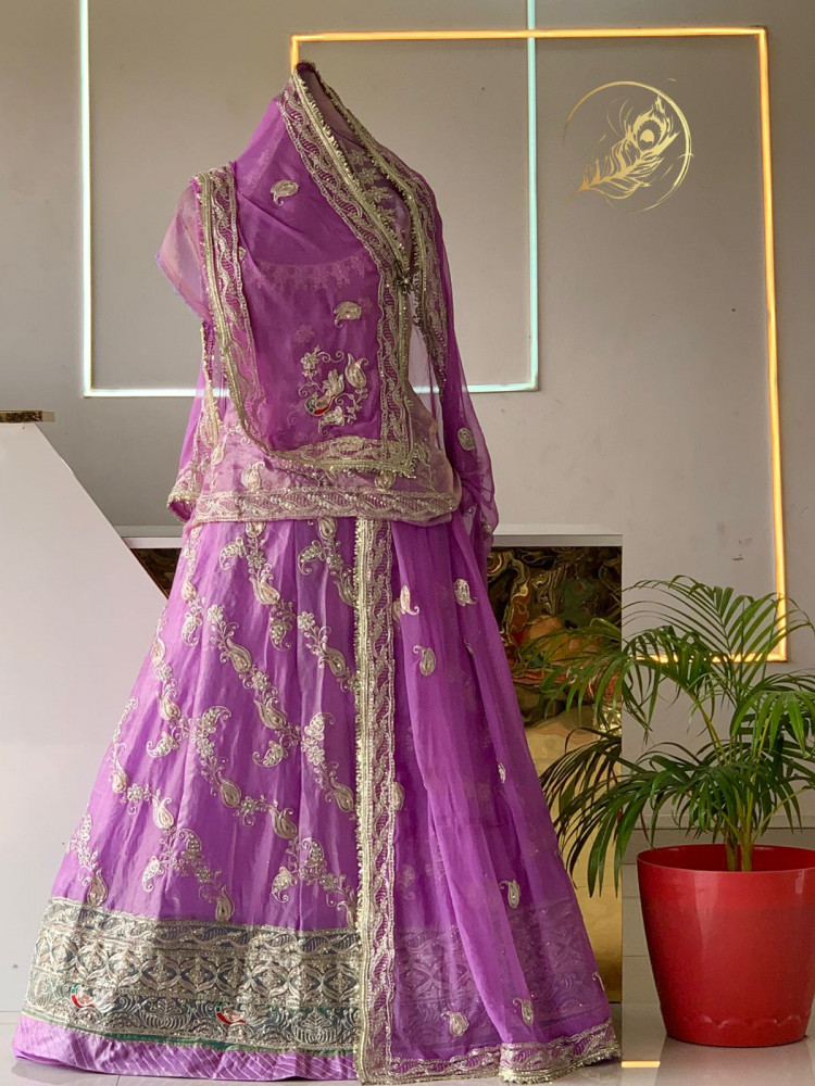 Image of rangrani poshak