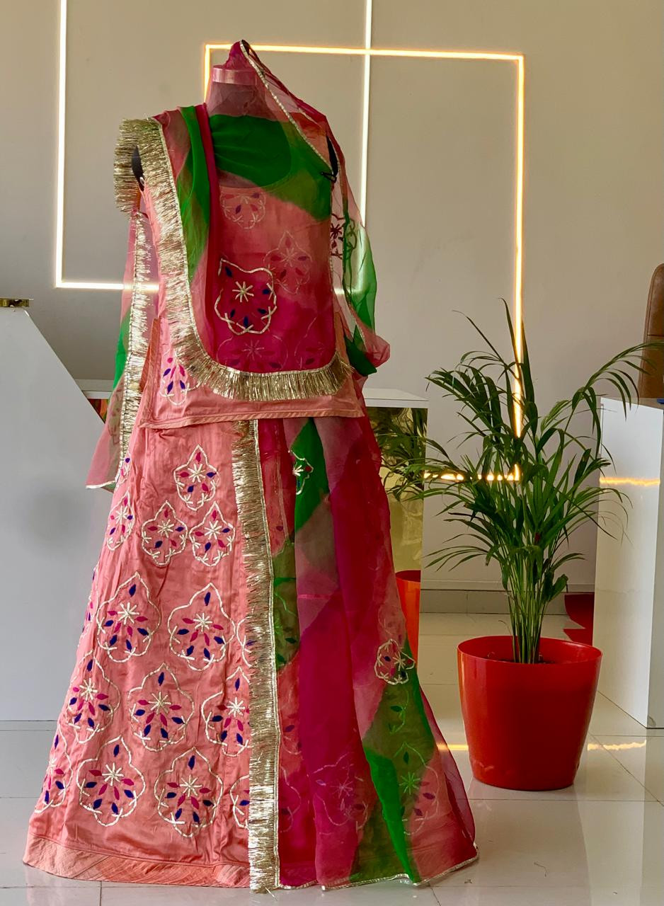 shikhiya poshak