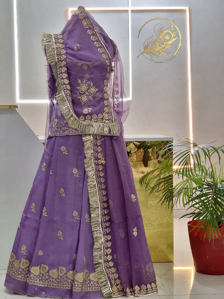 Image of Gajanan poshak