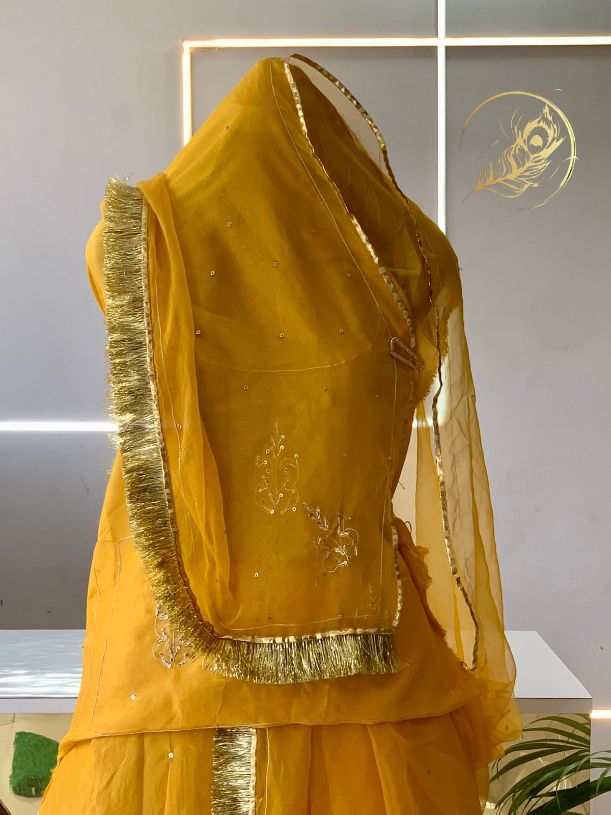 Yuwati Poshak