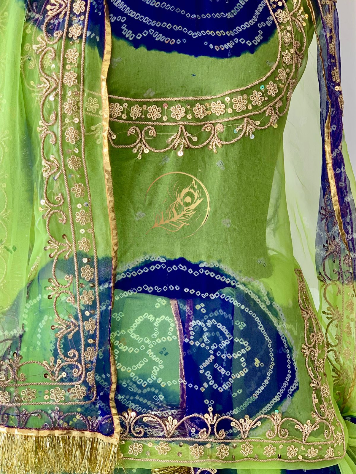 bhavya poshak