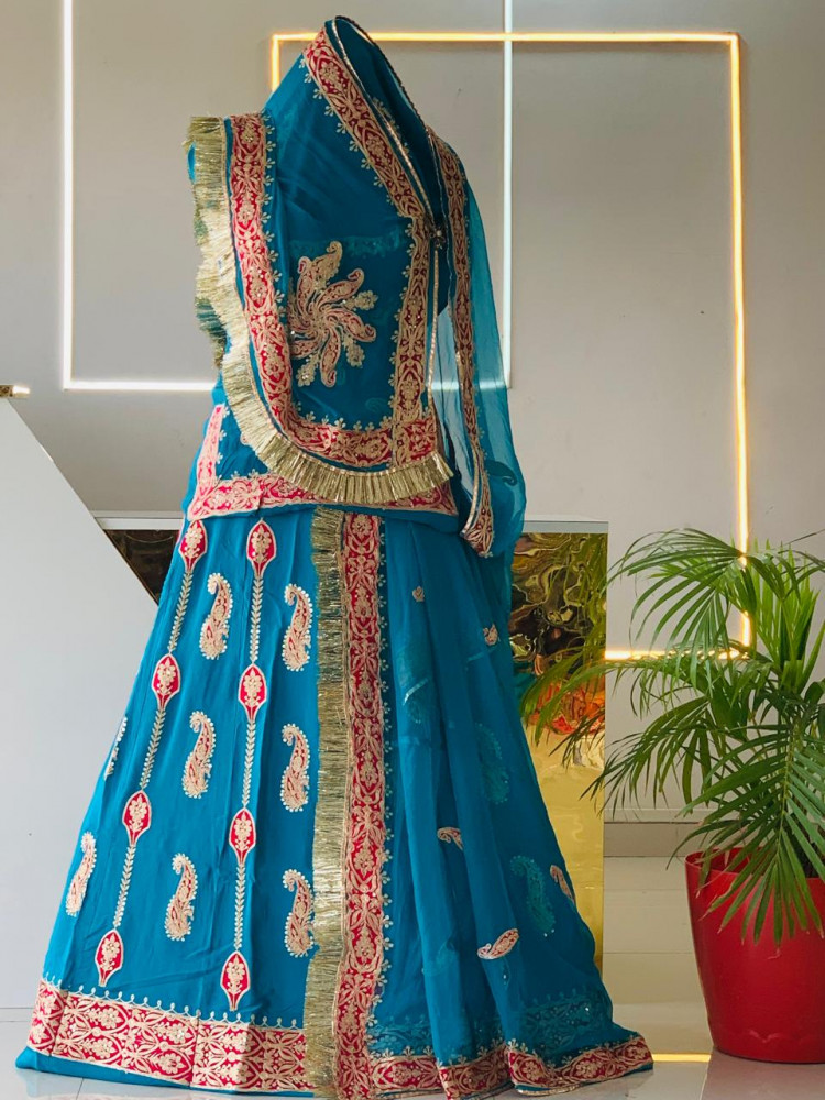 Image of SIKHA POSHAK