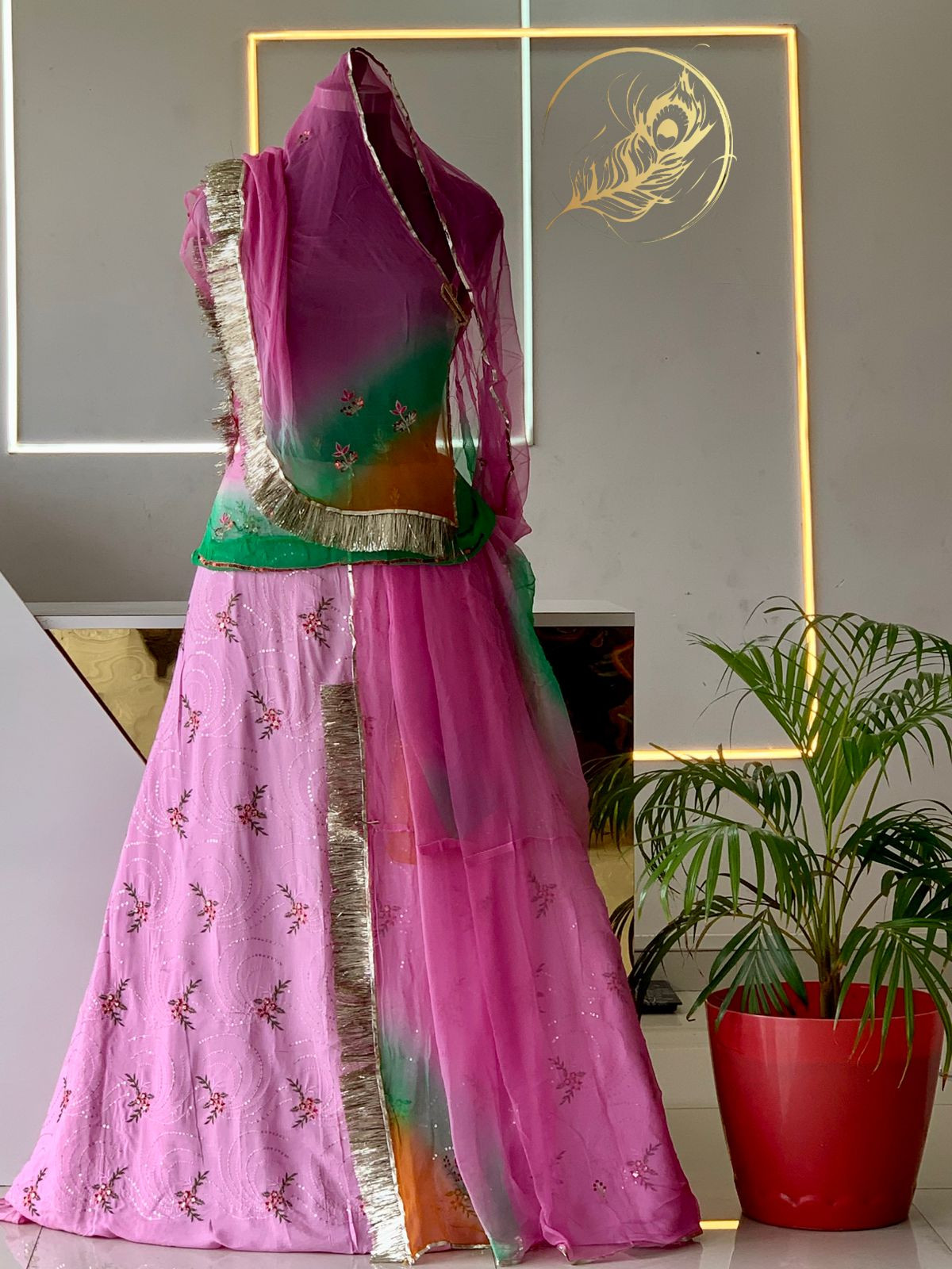 SARSWATI POSHAK